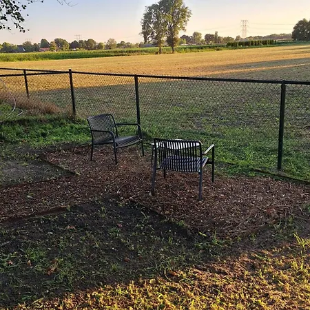 Vakantiewoning Opdebaan Апартаменты